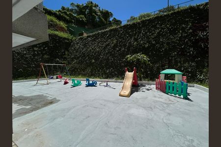 Apartamento para alugar com 72m², 2 quartos e 1 vagaÁrea comum - Playground