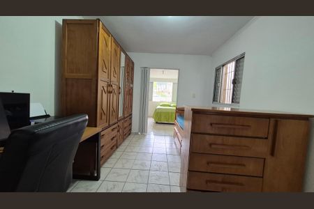 Casa à venda com 114m², 2 quartos e 1 vagaQuarto