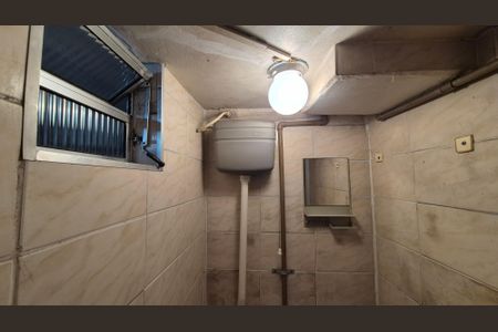 Casa à venda com 114m², 2 quartos e 1 vagaBanheiro