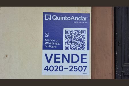 Casa à venda com 114m², 2 quartos e 1 vagaInstalação placa nova