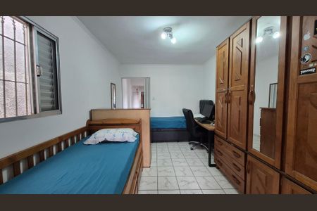 Casa à venda com 114m², 2 quartos e 1 vagaQuarto