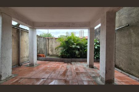 Casa à venda com 114m², 2 quartos e 1 vagaQuintal
