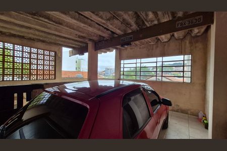 Casa à venda com 114m², 2 quartos e 1 vagaGaragem