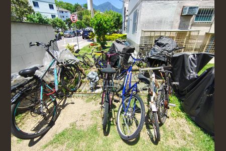 Apartamento à venda com 45m², 2 quartos e 1 vaga Apartamento à venda com 45m², 2 quartos e 1 vagaBicicletário