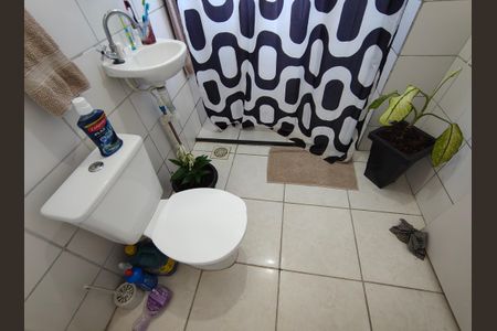 Apartamento à venda com 45m², 2 quartos e 1 vaga Apartamento à venda com 45m², 2 quartos e 1 vagaBanheiro