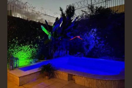 Casa de condomínio à venda com 150m², 3 quartos e 1 vaga