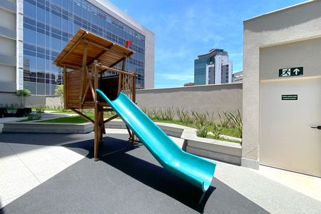 Apartamento à venda com 116m², 3 quartos e 2 vagasÁrea comum - Playground