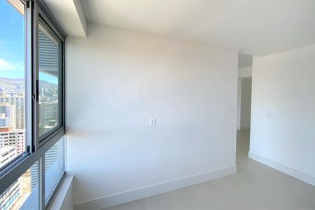 Apartamento à venda com 116m², 3 quartos e 2 vagasCozinha