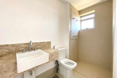 Apartamento à venda com 116m², 3 quartos e 2 vagasBanheiro da Suíte 2