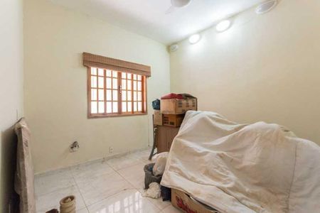 Casa à venda com 96m², 3 quartos e 1 vaga