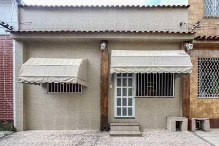Casa à venda com 96m², 3 quartos e 1 vaga