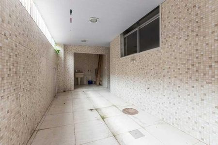 Casa à venda com 96m², 3 quartos e 1 vaga