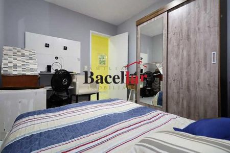 Casa à venda com 3 quartos, 257m² em Sampaio, Rio de Janeiro