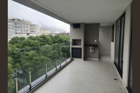 Apartamento à venda com 84m², 2 quartos e 1 vaga