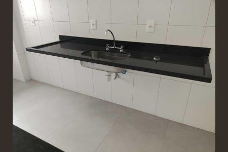 Apartamento à venda com 84m², 2 quartos e 1 vaga