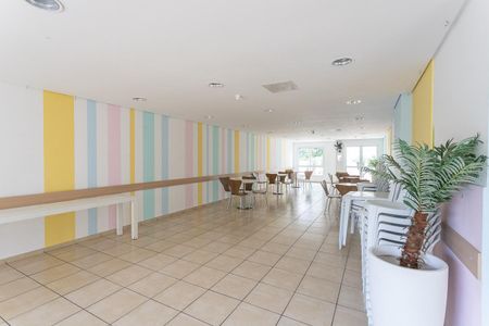 Apartamento à venda com 47m², 2 quartos e 1 vaga Apartamento à venda com 47m², 2 quartos e 1 vagaÁrea comum - Salão de festas