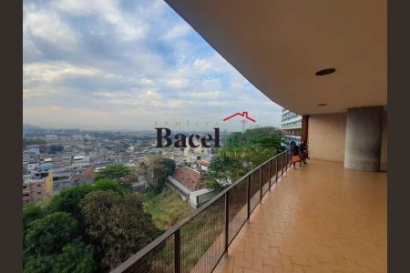 Apartamento à venda com 75m², 3 quartos e sem vaga