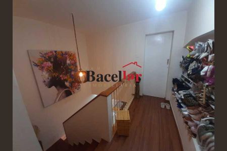 Apartamento à venda com 75m², 3 quartos e sem vaga