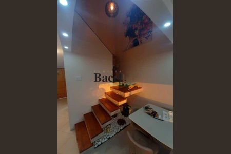 Apartamento à venda com 75m², 3 quartos e sem vaga