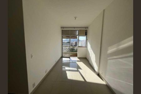 Apartamento à venda com 80m², 2 quartos e 1 vaga