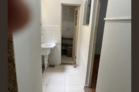 Apartamento à venda com 81m², 2 quartos e sem vaga