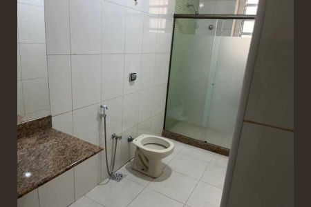 Apartamento à venda com 81m², 2 quartos e sem vaga