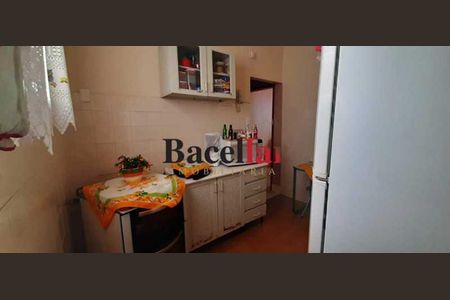 Apartamento à venda com 2 quartos, 70m² em Grajaú, Rio de Janeiro