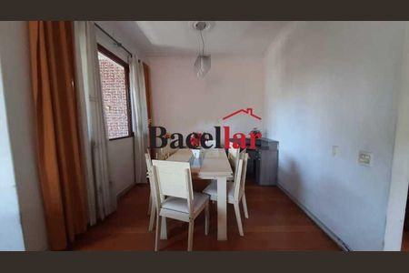 Casa à venda com 3 quartos, 216m² em Riachuelo, Rio de Janeiro