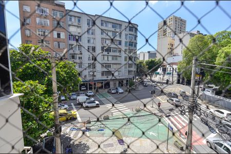 Apartamento à venda com 127m², 2 quartos e 1 vaga Apartamento à venda com 127m², 2 quartos e 1 vagaQuarto