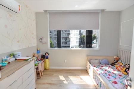 Apartamento à venda com 127m², 2 quartos e 1 vaga Apartamento à venda com 127m², 2 quartos e 1 vagaQuarto