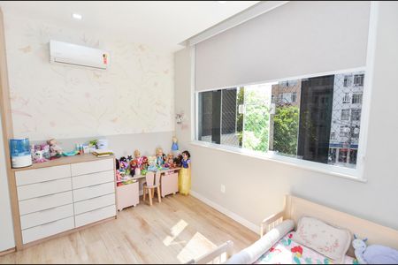 Apartamento à venda com 127m², 2 quartos e 1 vaga Apartamento à venda com 127m², 2 quartos e 1 vagaQuarto