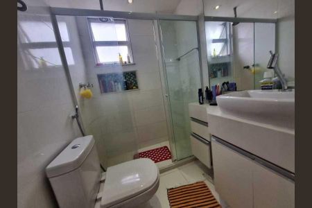 Apartamento à venda com 71m², 2 quartos e 1 vaga