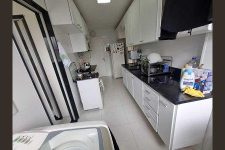Apartamento à venda com 71m², 2 quartos e 1 vaga