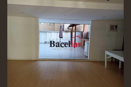 Apartamento à venda com 2 quartos, 69m² em Grajaú, Rio de Janeiro