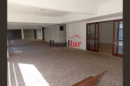 Apartamento à venda com 2 quartos, 69m² em Grajaú, Rio de Janeiro