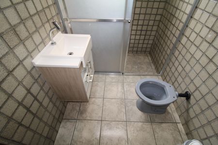 Casa para alugar com 200m², 3 quartos e 1 vagaBanheiro 2