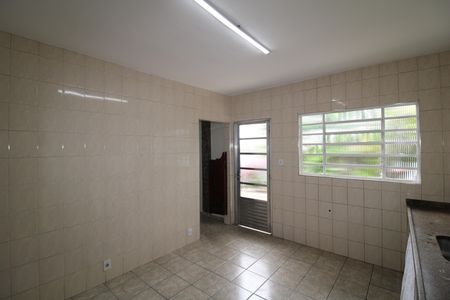 Casa para alugar com 200m², 3 quartos e 1 vagaCozinha