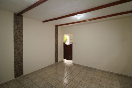 Casa para alugar com 200m², 3 quartos e 1 vagaSala