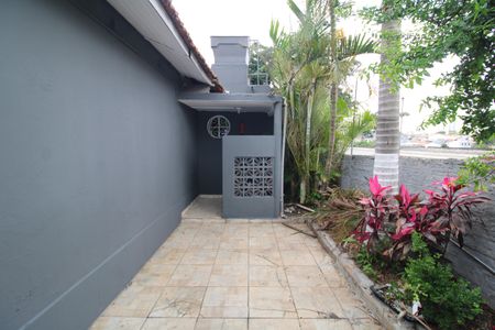 Casa para alugar com 200m², 3 quartos e 1 vagaÁrea de Serviço