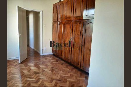 Apartamento à venda com 90m², 3 quartos e sem vaga