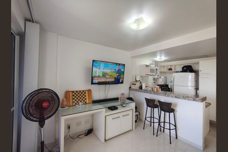 Apartamento para alugar com 57m², 1 quarto e 1 vaga Apartamento para alugar com 57m², 1 quarto e 1 vagaSala
