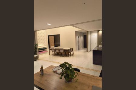 Foto 08 de casa à venda com 3 quartos, 303m² em Swiss Park, Campinas