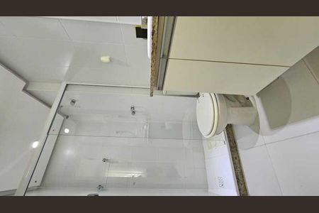 Casa de condomínio à venda com 121m², 2 quartos e 1 vaga