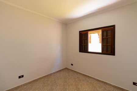 Casa à venda com 200m², 3 quartos e 2 vagas Casa à venda com 200m², 3 quartos e 2 vagasQuarto 2