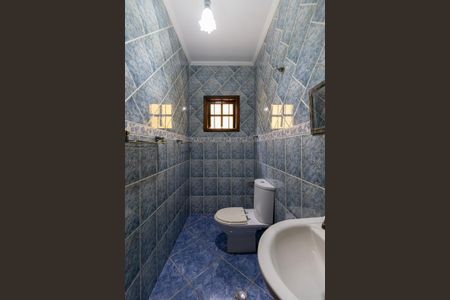 Casa à venda com 200m², 3 quartos e 2 vagas Casa à venda com 200m², 3 quartos e 2 vagasLavabo