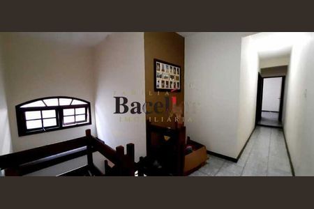 Casa à venda com 4 quartos, 310m² em Sampaio, Rio de Janeiro