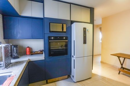 Casa à venda com 135m², 3 quartos e 3 vagas Casa à venda com 135m², 3 quartos e 3 vagasCozinha