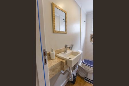 Casa à venda com 135m², 3 quartos e 3 vagas Casa à venda com 135m², 3 quartos e 3 vagasLavabo