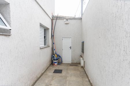 Casa à venda com 135m², 3 quartos e 3 vagas Casa à venda com 135m², 3 quartos e 3 vagasQuintal