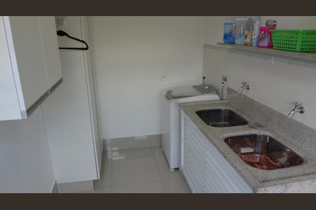 Foto 04 de casa de condomínio à venda com 3 quartos, 270m² em Swiss Park, Campinas
